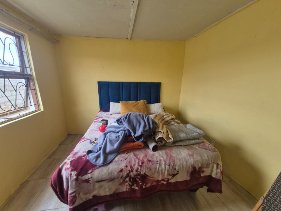 2 Bedroom Property for Sale in Kwazakhele Eastern Cape